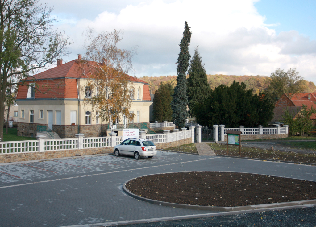 Bauerova vila, Libodřice